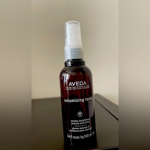 Aveda volumizing tonic™ - Picture 1 of 2